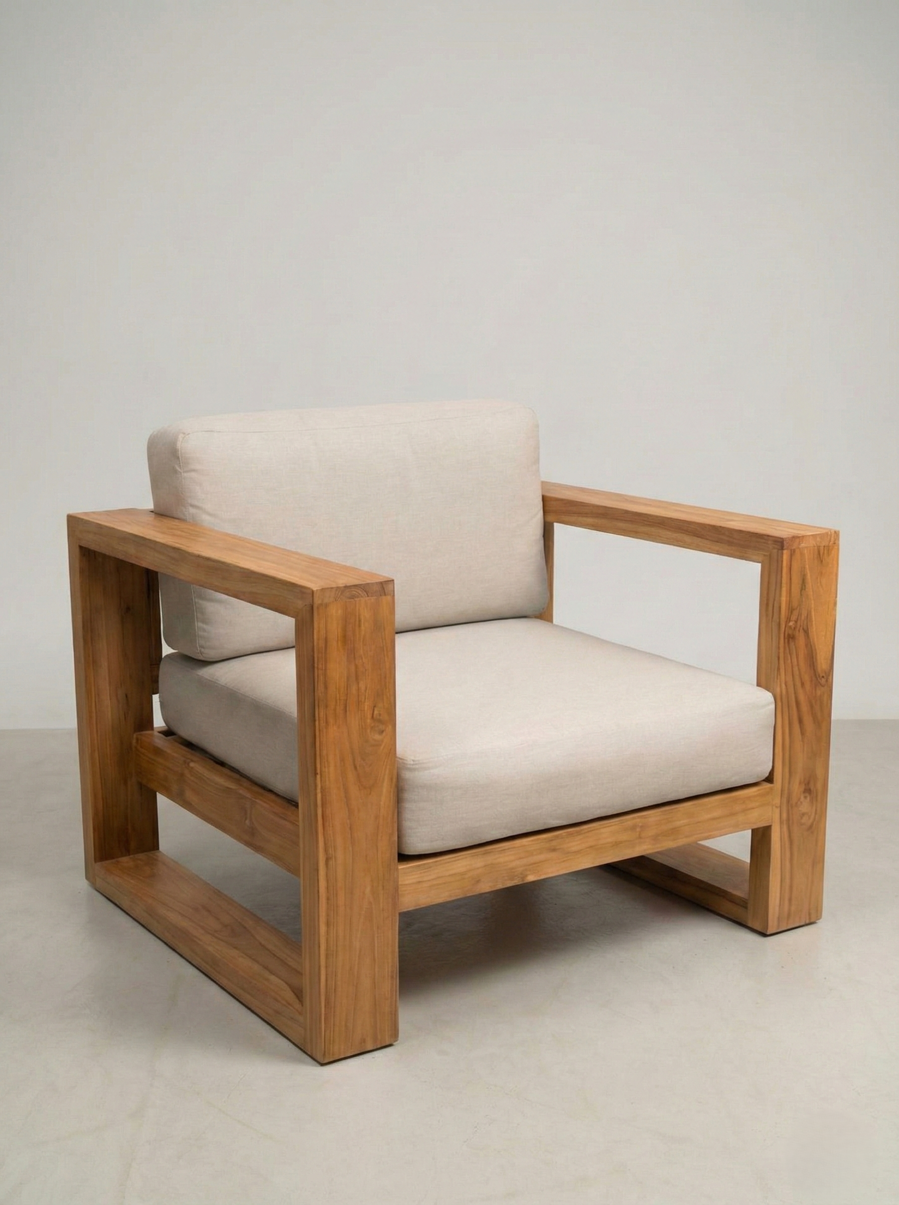 Fauteuil en teck (salon extérieur)