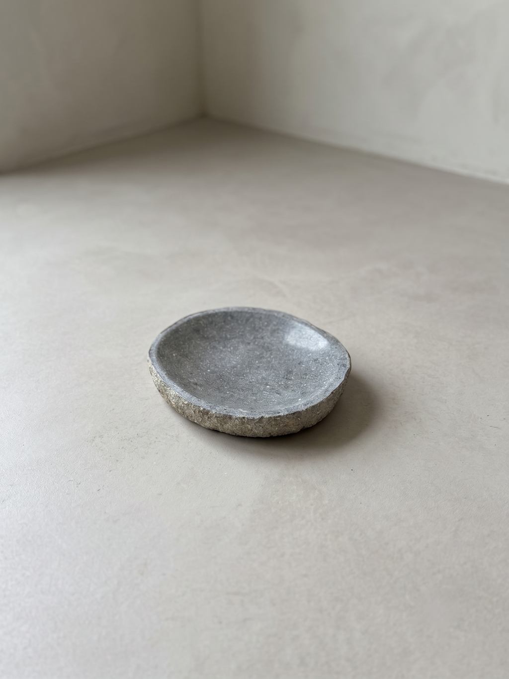 Set de 4 pièces en pierre de rivière (Riverstone)