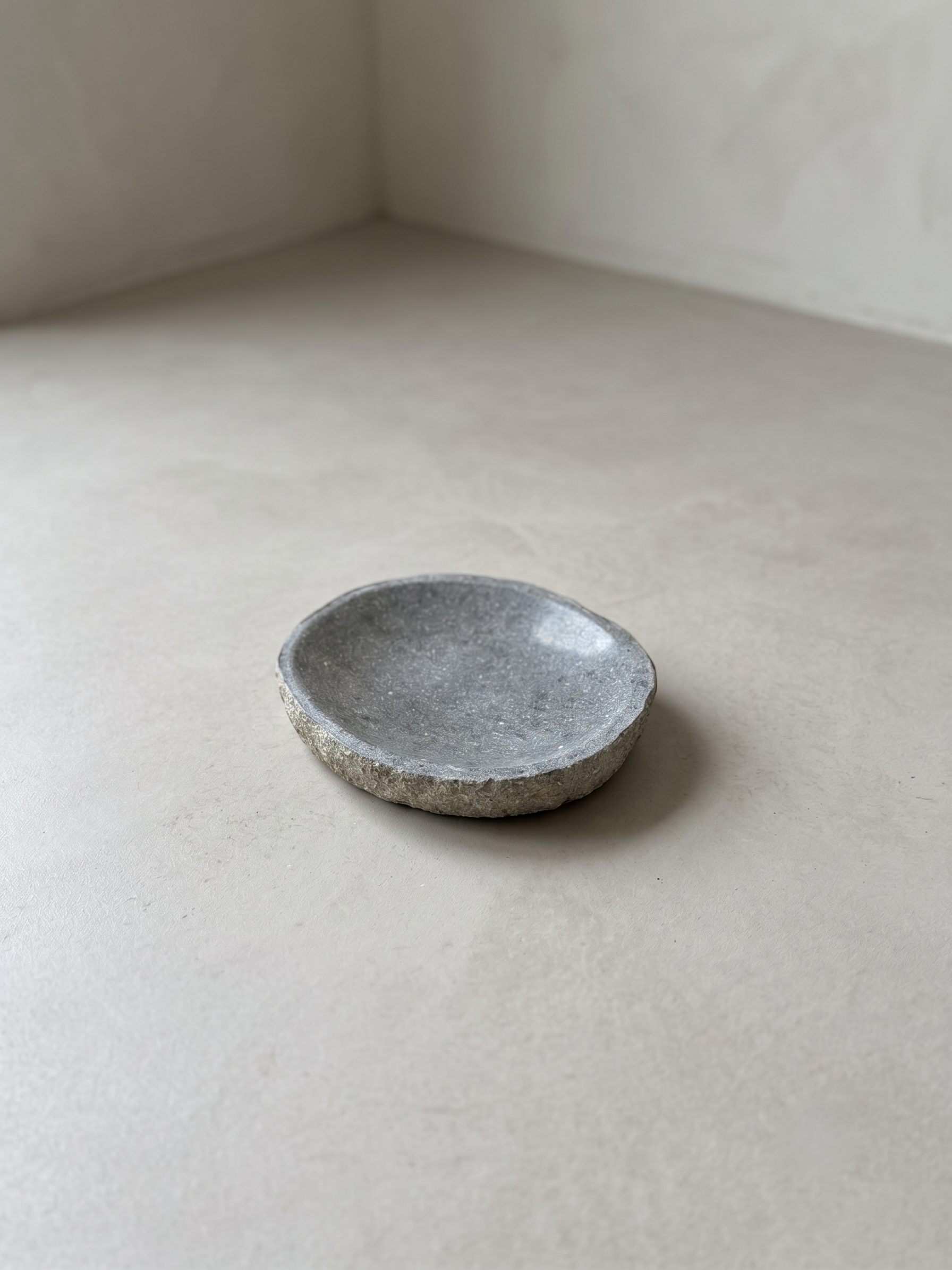 Set de 4 pièces en pierre de rivière (Riverstone)